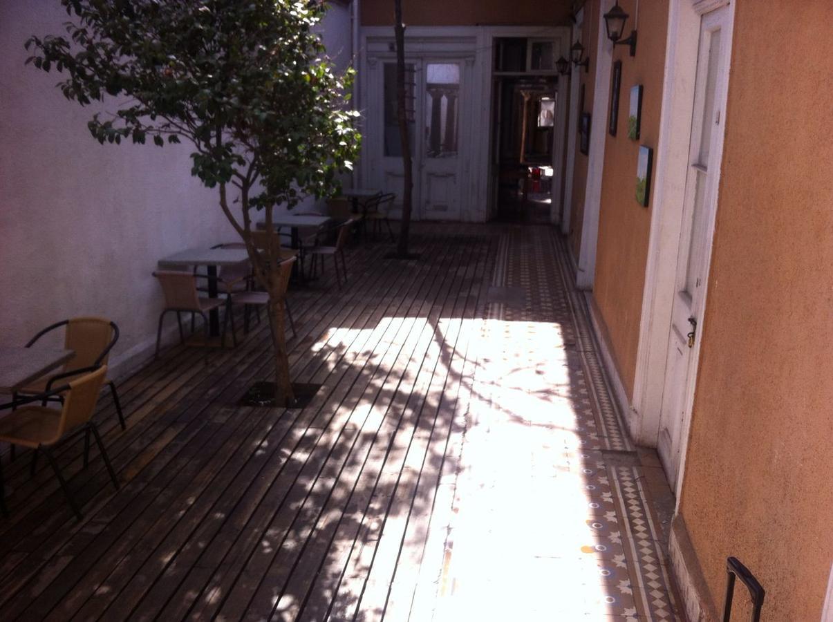 Hostal Chacabuco Santiago Exterior photo